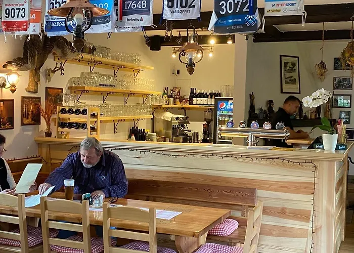 U Pejska A Kocicky 3*