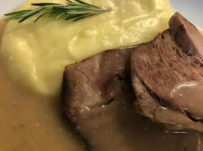 U Pejska A Kocicky 3*